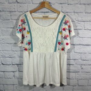 Savannah White Floral Embroidered Women's Top Sz Large Lace Peplum